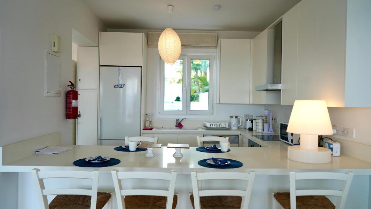 Villa Narcissus 19 Paralimni Exterior foto